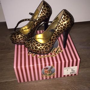 Pinup Couture Leopard heels
